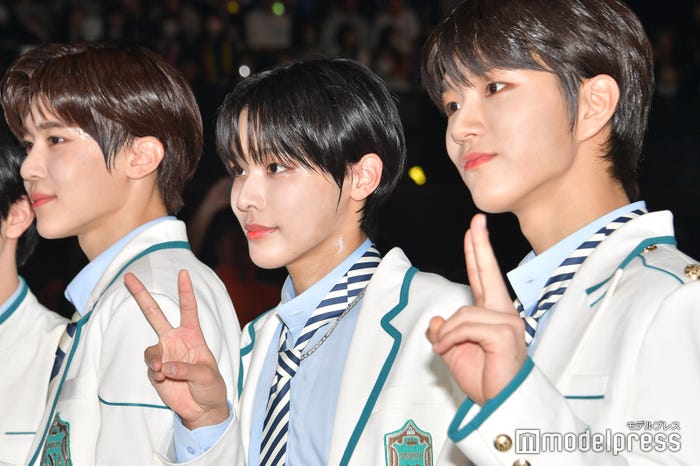 (左から)シオン、リク、デヨン/NCT NEW TEAM(C)モデルプレス