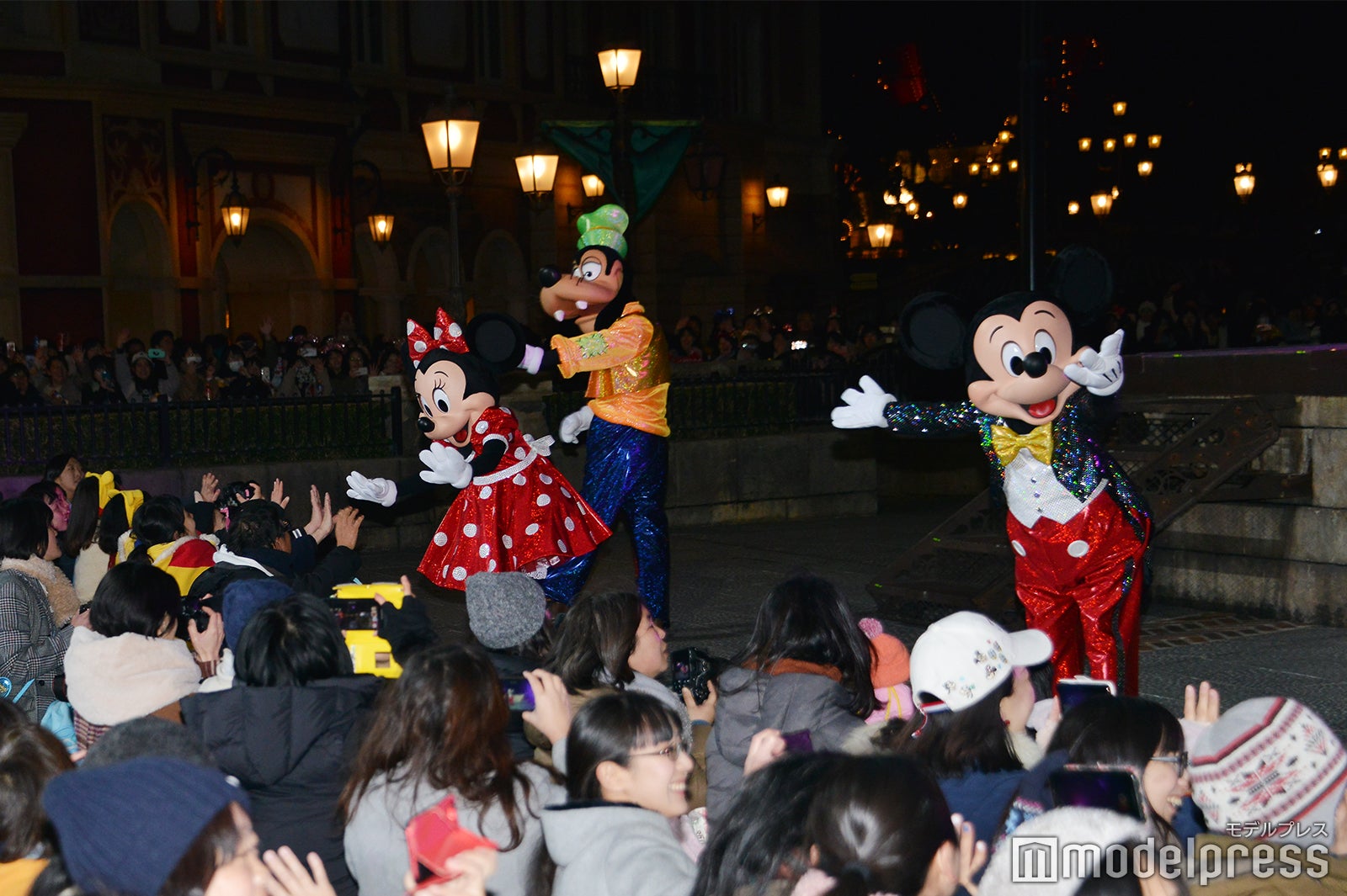 セレモニーの様子／「サンクスデー」より（C）モデルプレス（C）Disney