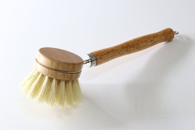 ダイソー　木柄ブラシ