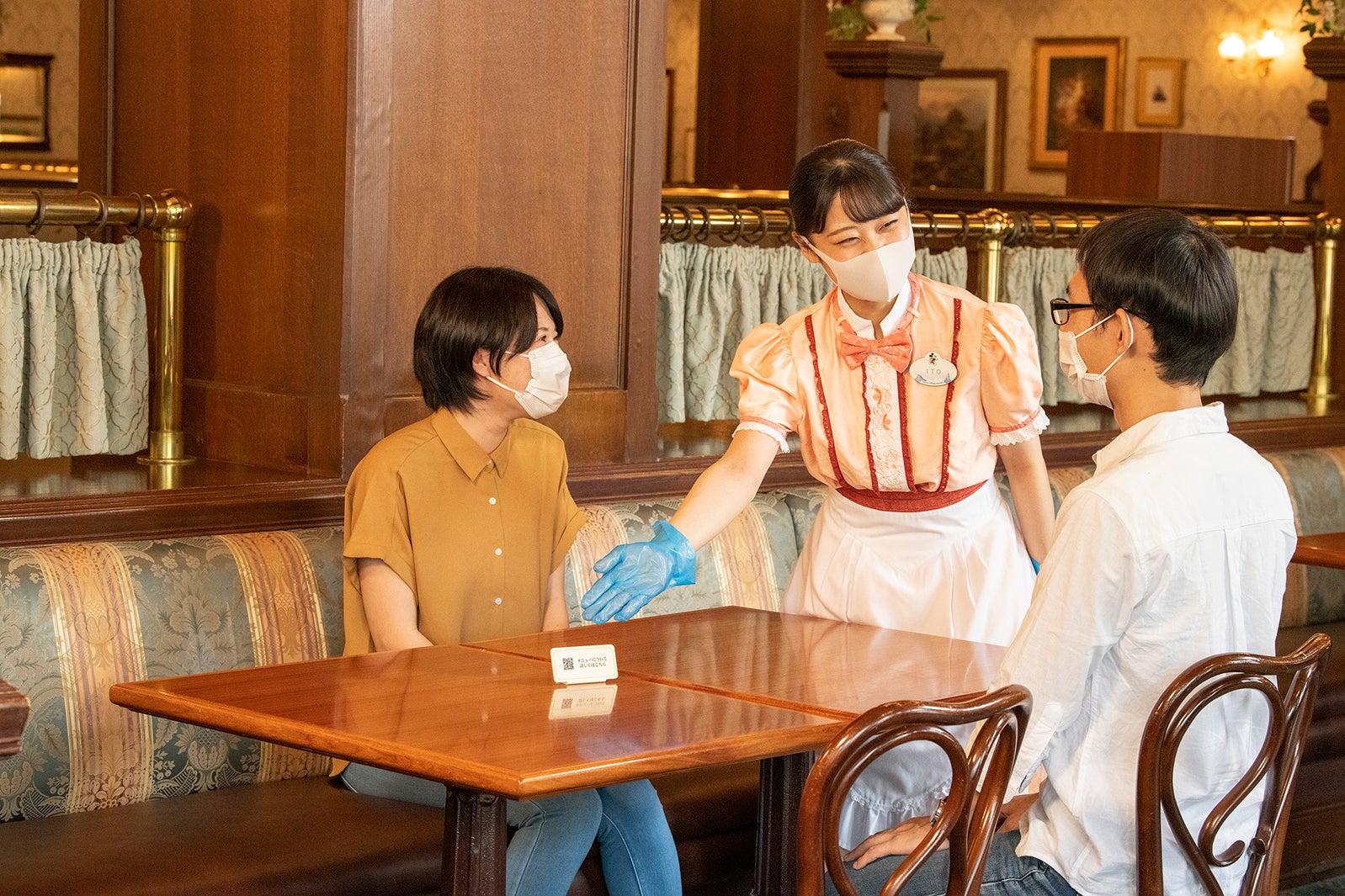 イーストサイド・カフェ（C）Disney