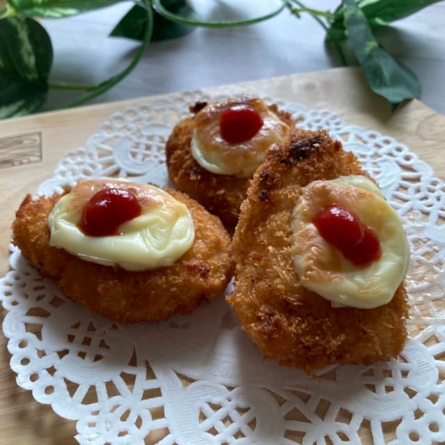 業務スーパーの鶏屋さんのチキンカツを使ったチーズチキンカツ