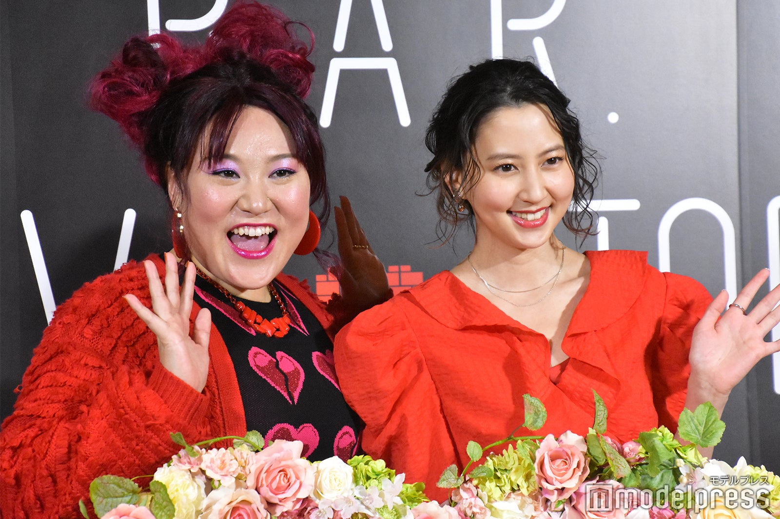 バービー、河北麻友子（C）モデルプレス