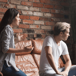 こっちの気持ちも考えろよ 男が縁を切りたくなる ヤバイ女の特徴 4つ モデルプレス