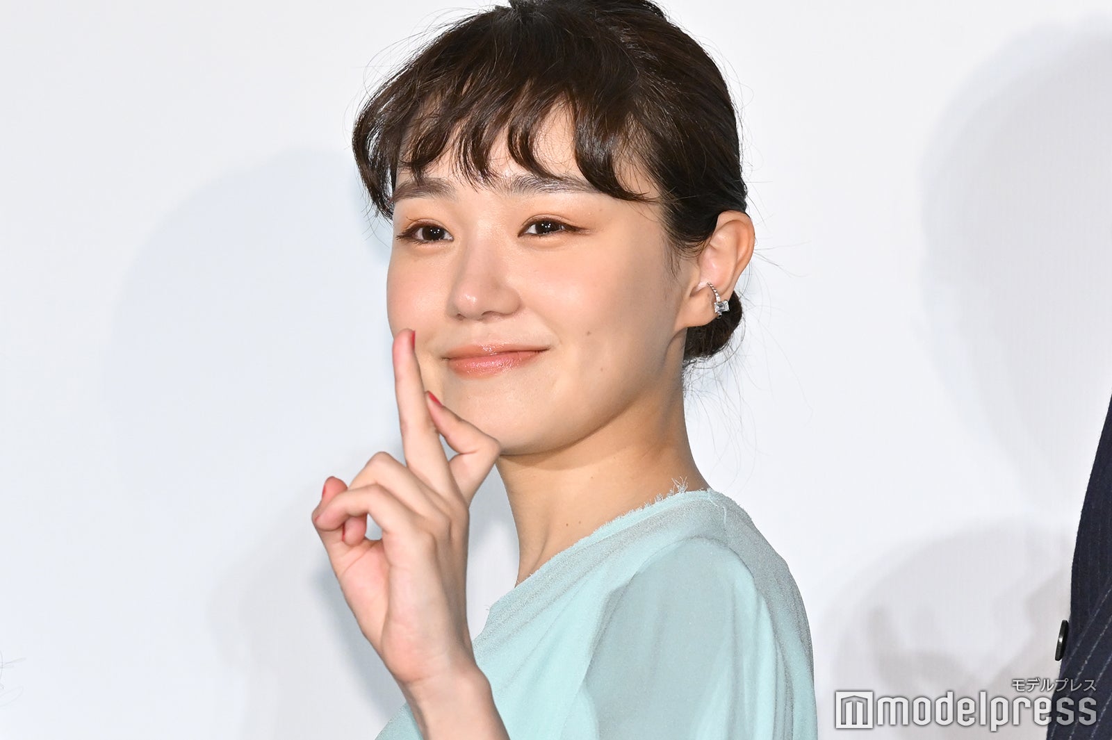 奈緒（C）モデルプレス