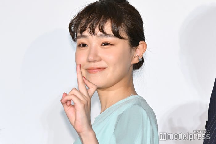 奈緒(C)モデルプレス