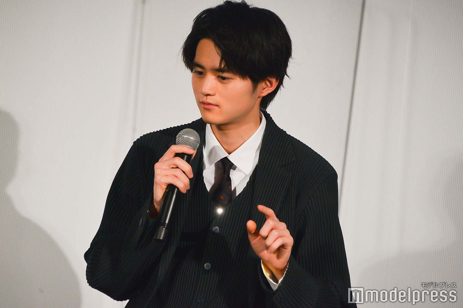 鈴鹿央士 （C）モデルプレス