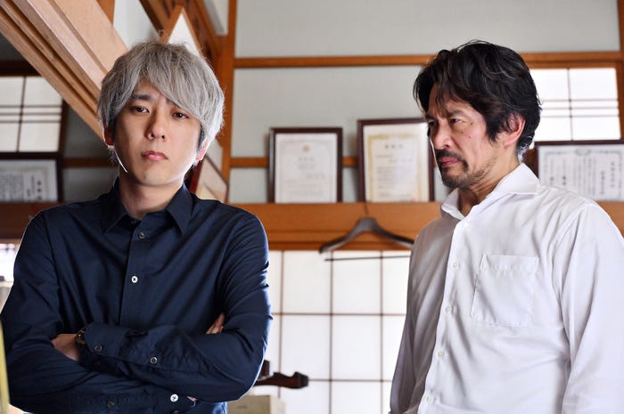 二宮和也、内野聖陽「ブラックペアン シーズン2」第8話より(C)TBS