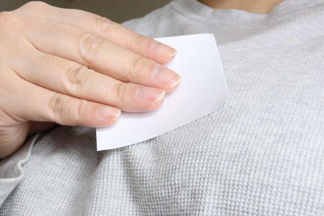 持ち運べる毛取りクリーナー　セリア　シート状