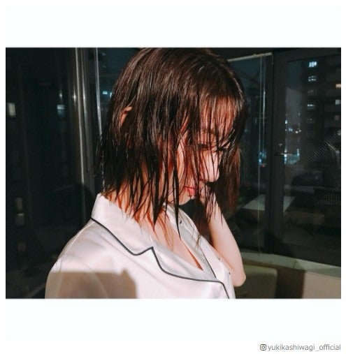 NGT48柏木由紀「びしょ濡れ」色っぽショットに反響「これは反則」「美しい」