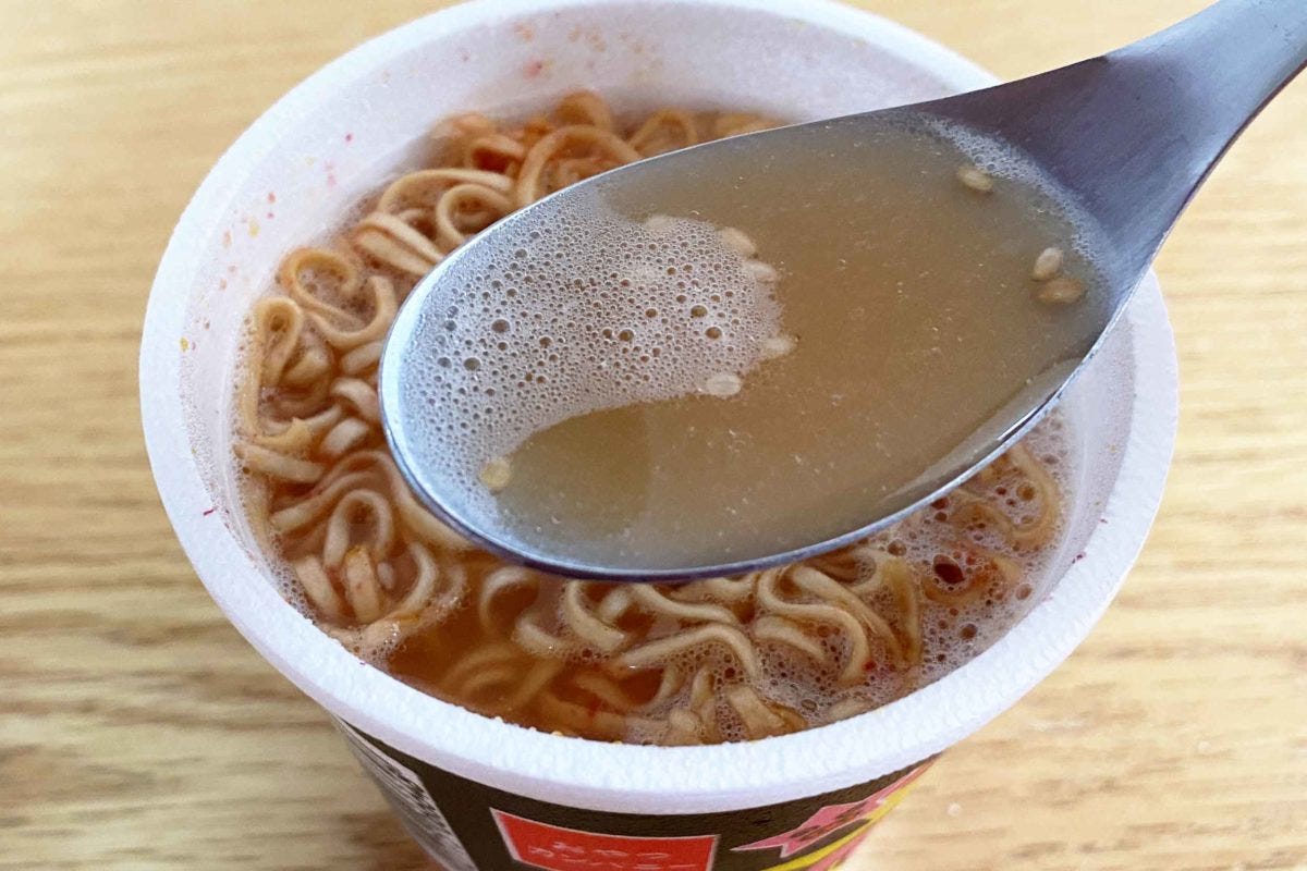 ブタメン(うま辛とんこつ味)