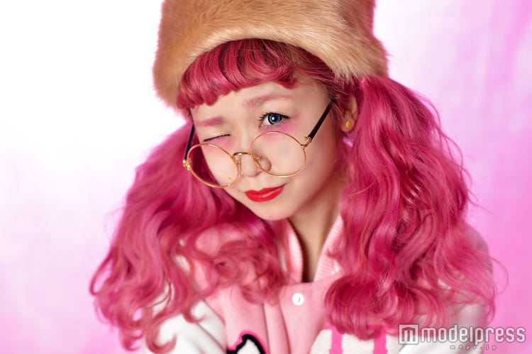 中居正広を ひかぴんく に染めて圧倒 渋谷のカリスマ ひかぷぅ が野望を語る ひかぷぅ語解説も モデルプレスインタビュー モデルプレス 中居正広を ひかぴんく に染めて圧倒 渋谷のカリスマ ひかぷぅ が野望を語る ひかぷぅ語解説も モデルプレスインタビュー モデルプレス