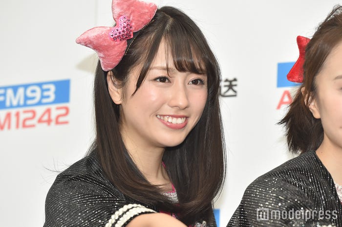 佐々木彩夏 (C)モデルプレス