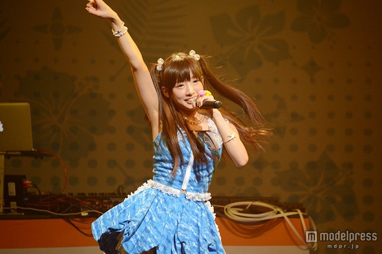 「Popteen」ぴかりん、ミニワンピで魔界よりギャルイベントに降臨