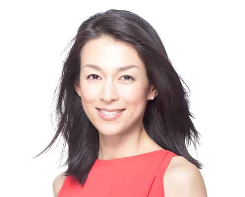 鈴木保奈美、“20年ぶり”の仕事に奮闘 島崎遥香ら共演<主婦カツ!>