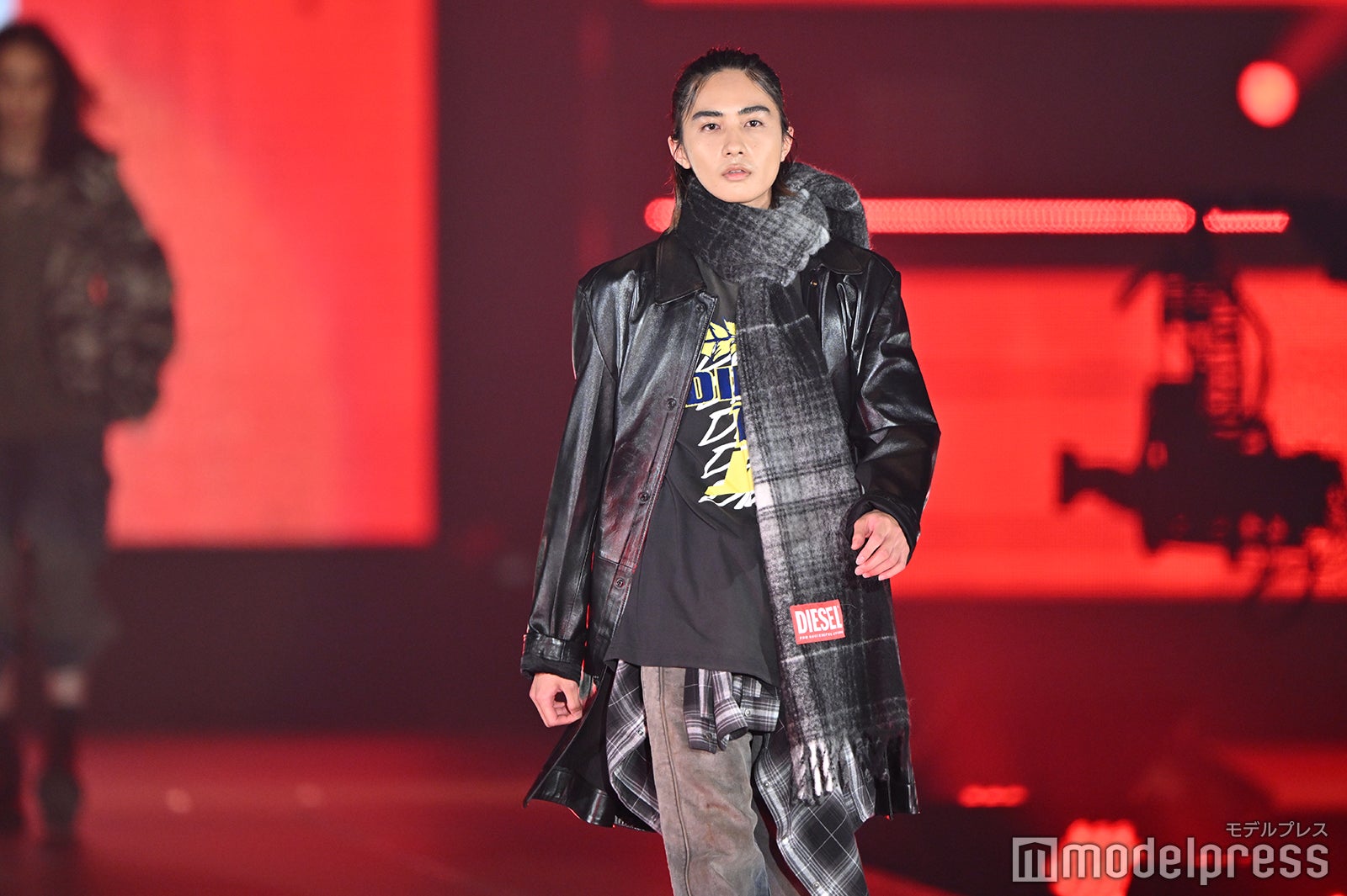 （C）モデルプレス