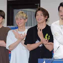純烈（左から）酒井一圭、後上翔太、白川裕二郎、小田井涼平（C）モデルプレス