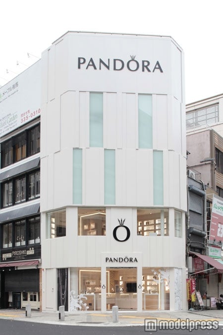 「PANDORA」神戸元町店