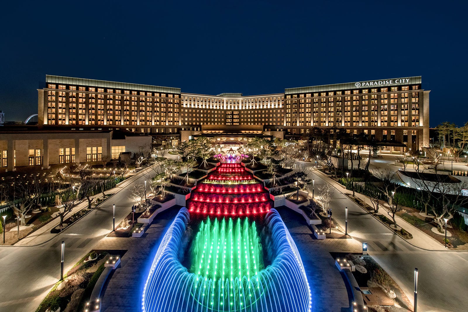 会場外観（提供写真）