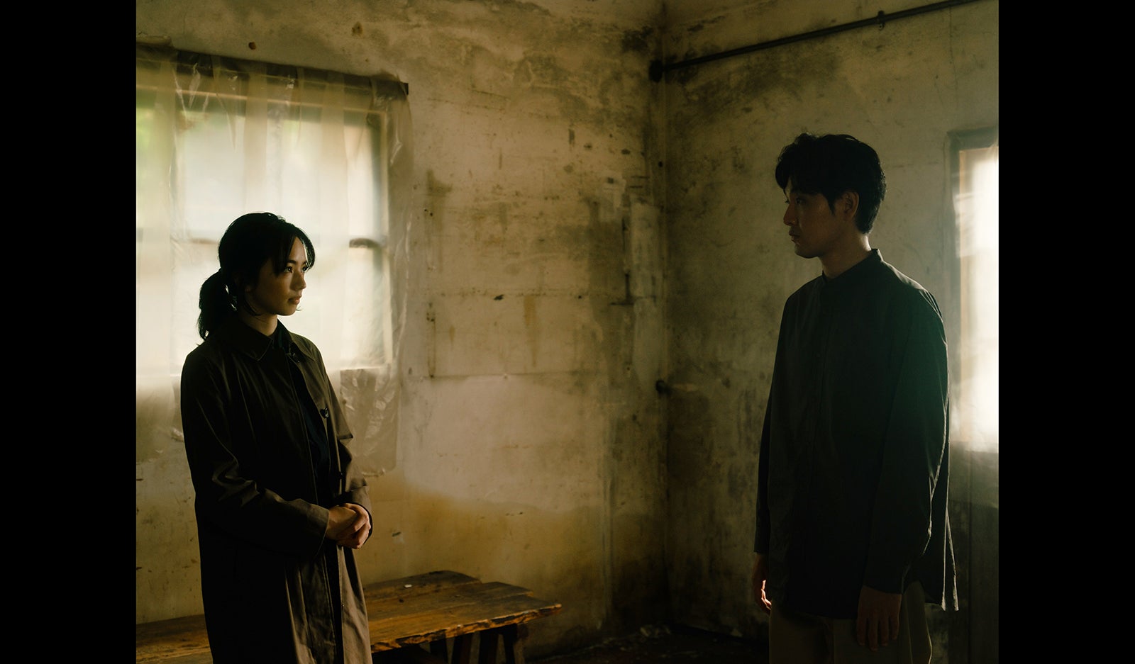 小松菜奈、松田龍平（C）TETSUYA to MINA film