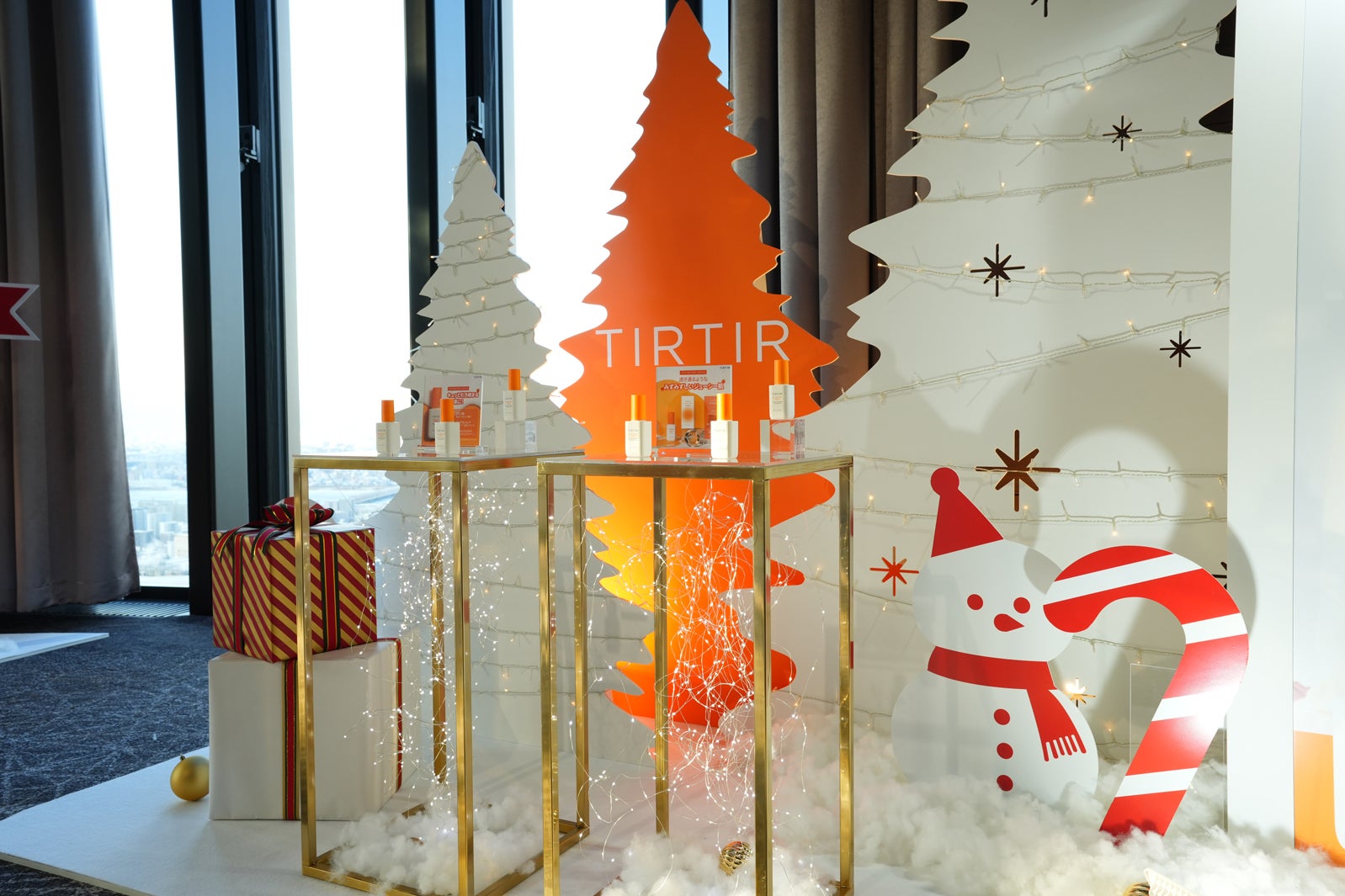 「TIRTIR presents TGC X’mas 2022」フォトブース（提供写真）