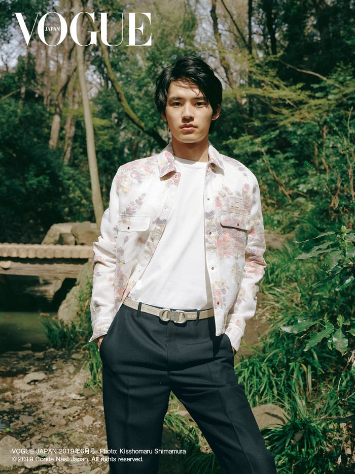 岡田健史/「VOGUE JAPAN」2019年6月号/Photo:Kisshomaru Shimamura(C)2019 Condé Nast Japan. All rights reserved.
