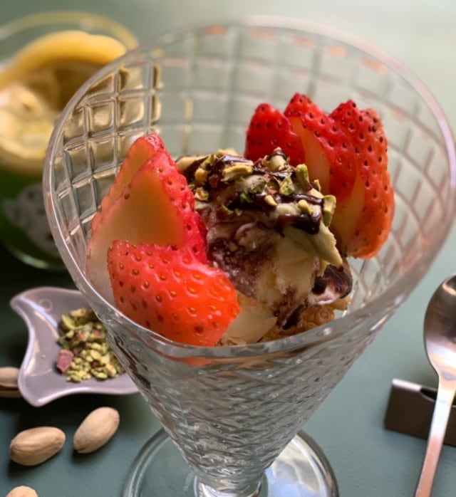 成城石井「ピスタチオスプレッド」パフェアップ画像