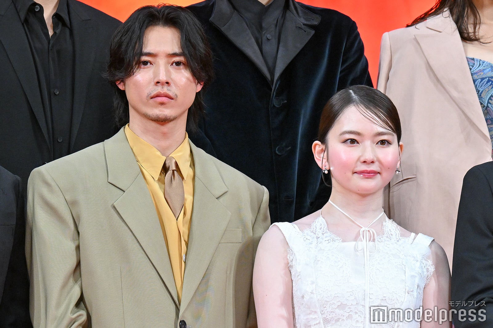 山崎賢人、山田杏奈（C）モデルプレス