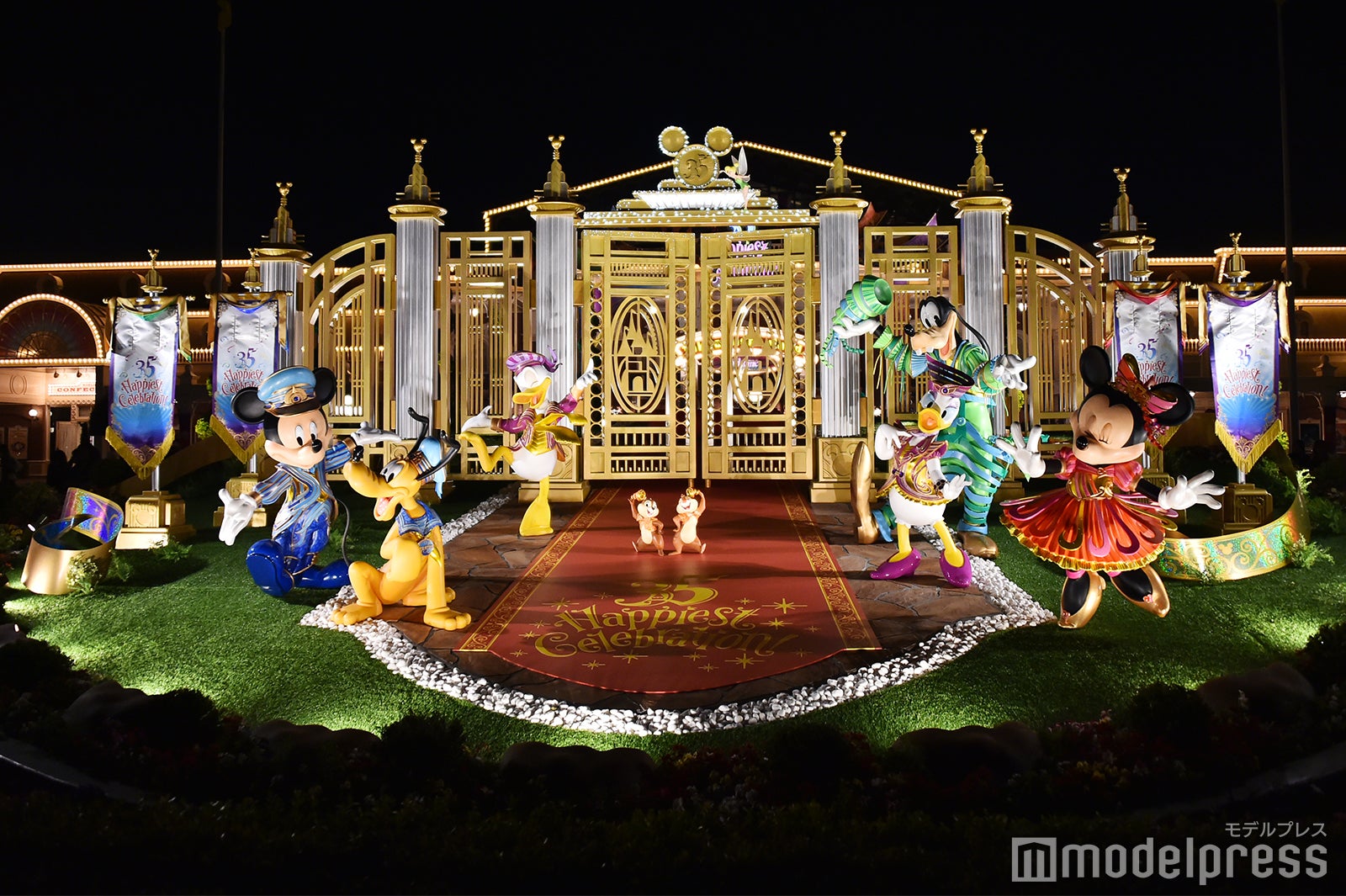 デコレーション（夜）／東京ディズニーランド（C）モデルプレス（C）Disney