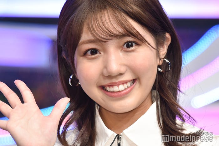 鈴木新彩アナウンサー(C)モデルプレス