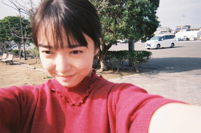 上白石萌音/上白石萌音本人撮影『いろいろ』(NHK出版)より