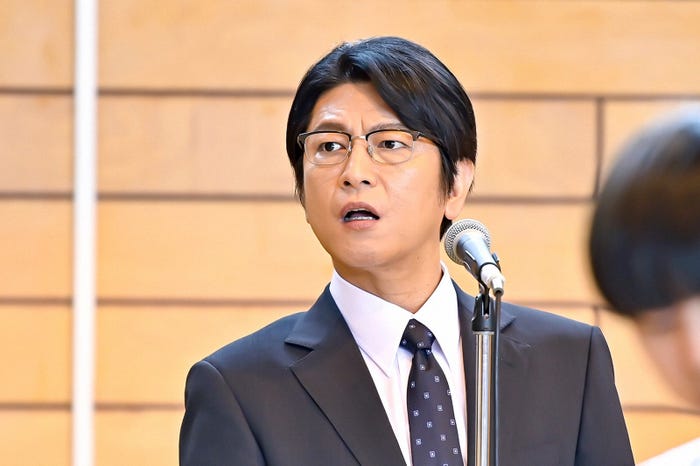 及川光博「ドラゴン桜」第1話より(C)TBS