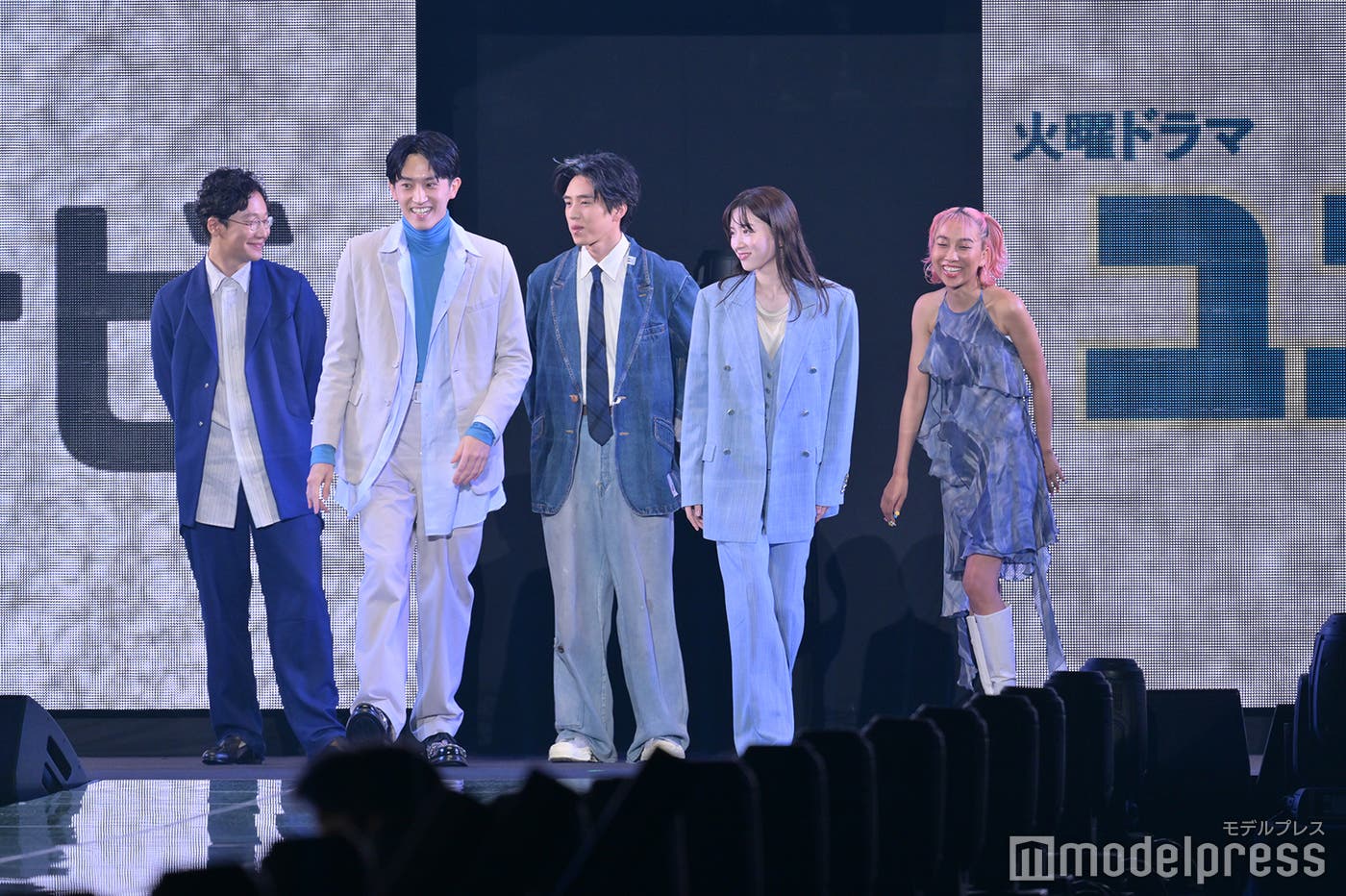 (左から)前原滉、杉野遥亮、坂東龍汰、永野芽郁、青山テル(C)モデルプレス