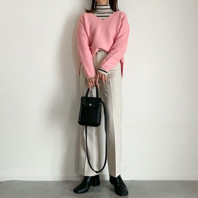 ユニクロ　ニット　ワイドパンツ　コーデ