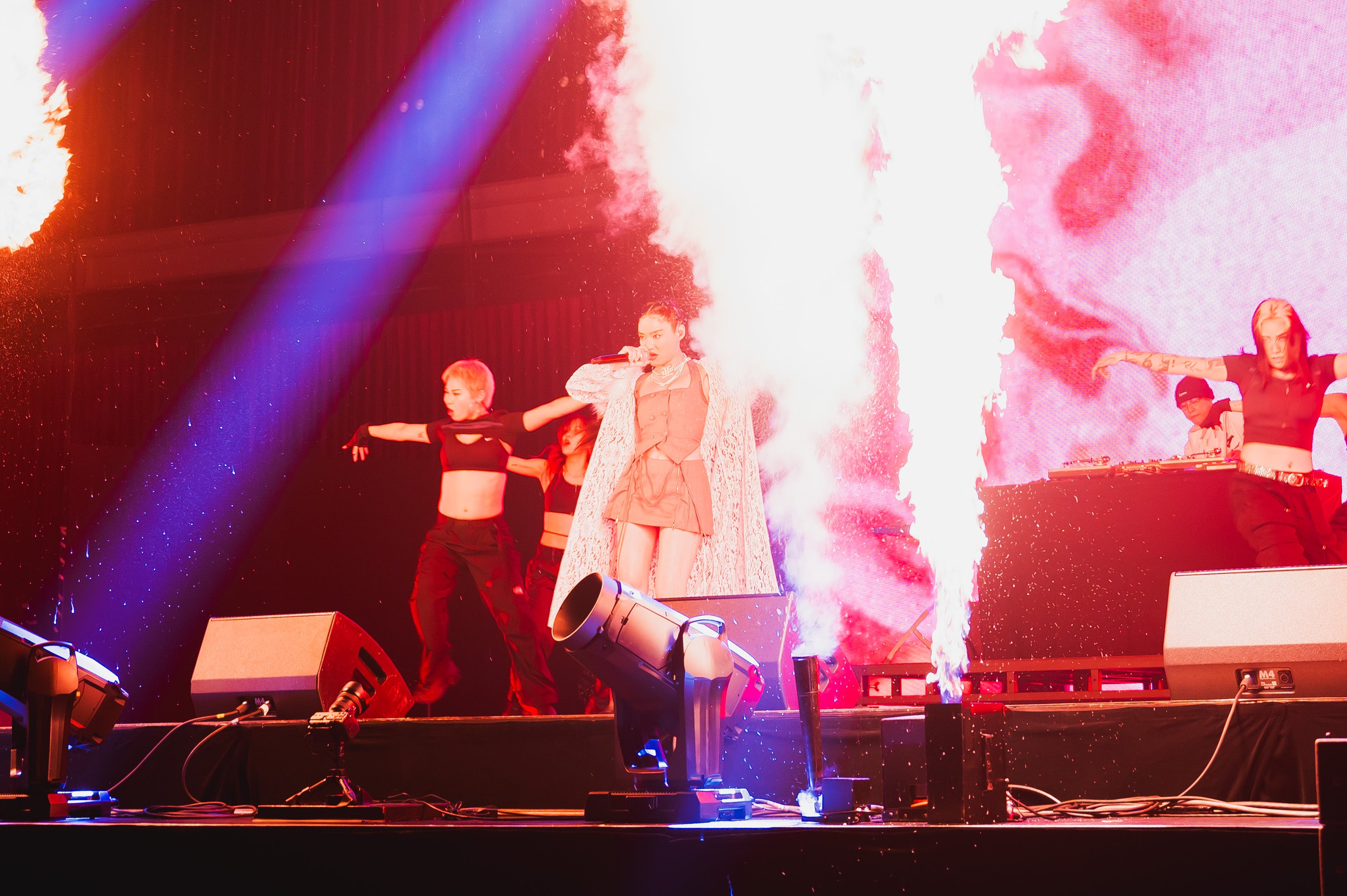 Awich「CENTRAL」より（提供写真）