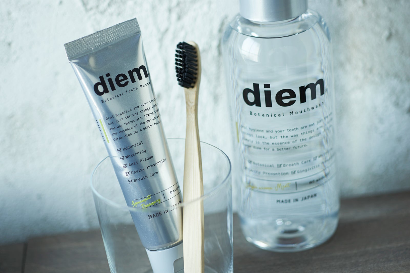 程よい泡立ちでしっかりブラッシング「diem ボタニカルトゥースペースト」