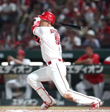 広島 劇的逆転勝利で85日ぶりの最下位転落阻止 八回に秋山が逆転3号2ラン！6カードぶり勝ち越し