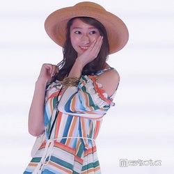 乃木坂46桜井玲香 肌見せ爽やかコーデが可愛い Girlsaward 18 S S モデルプレス