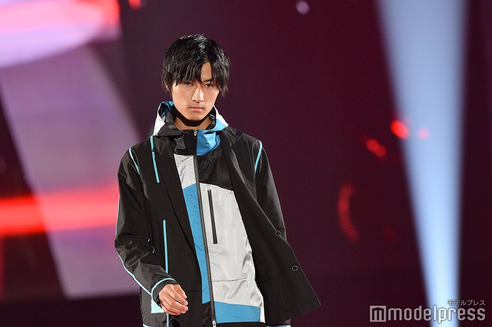 SUPER★DRAGON／ランウェイの様子（C）モデルプレス