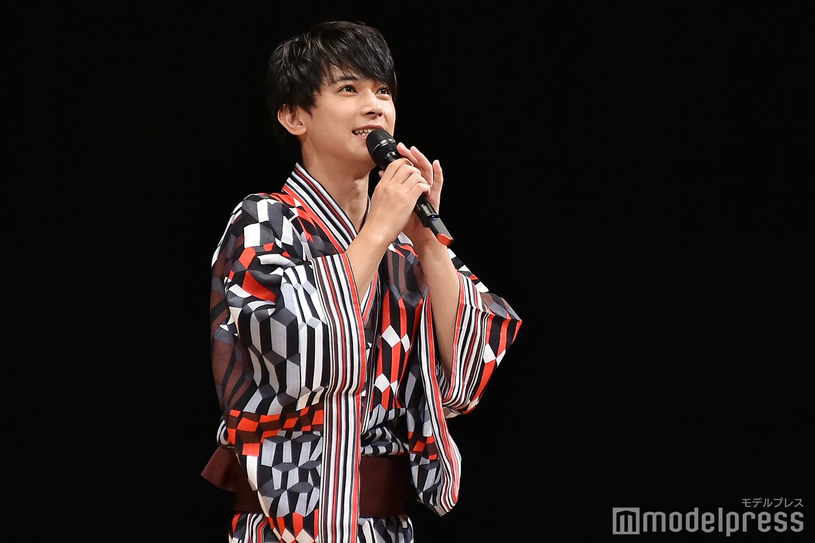 吉沢亮（C）モデルプレス