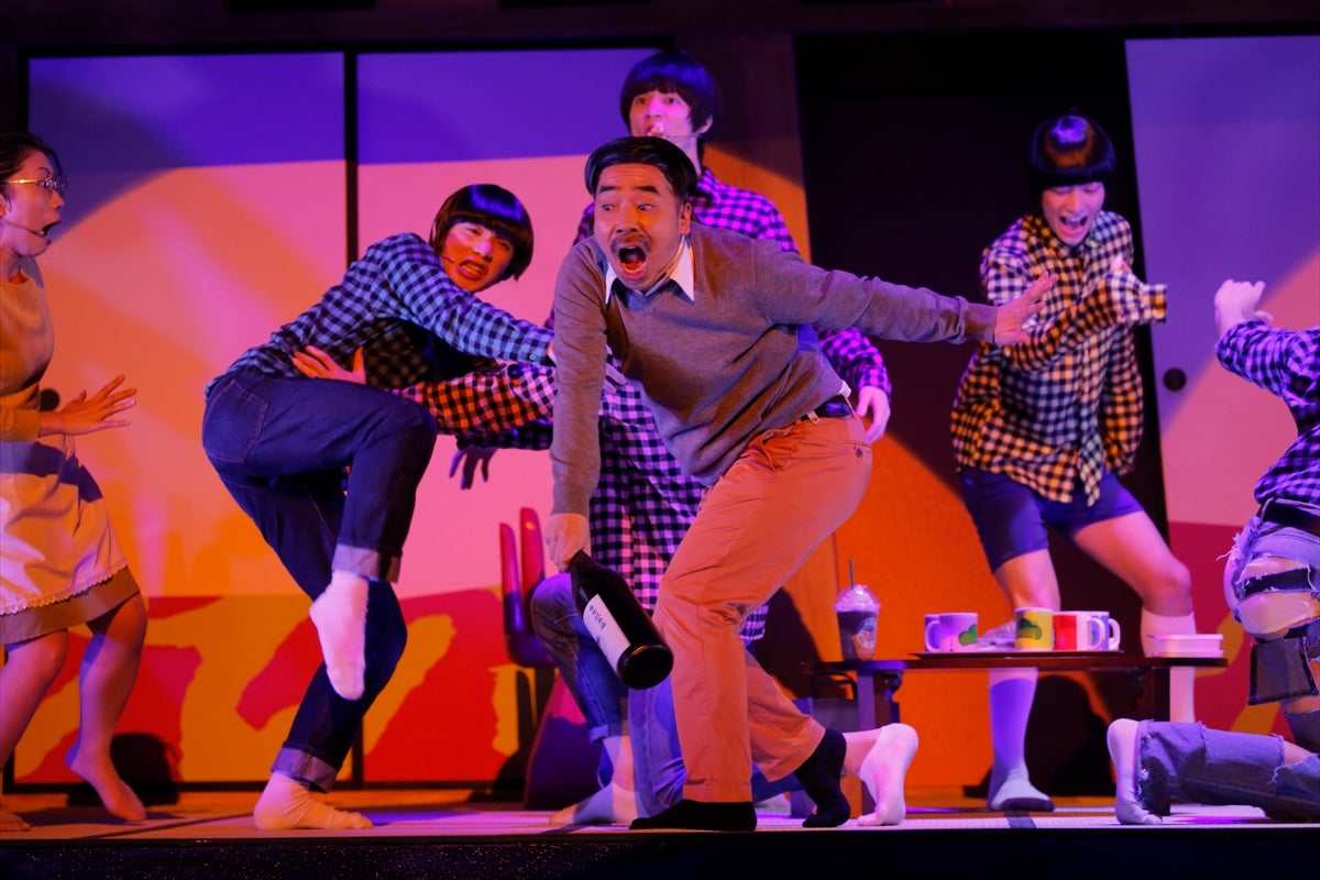 喜劇『おそ松さん』ゲネプロより（提供写真）