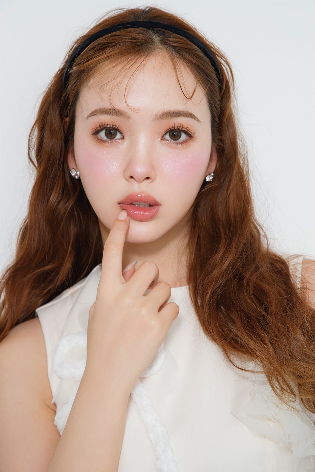 藤田ニコル 美容本「私が垢抜けた82の方法」（C）菊地泰久／講談社