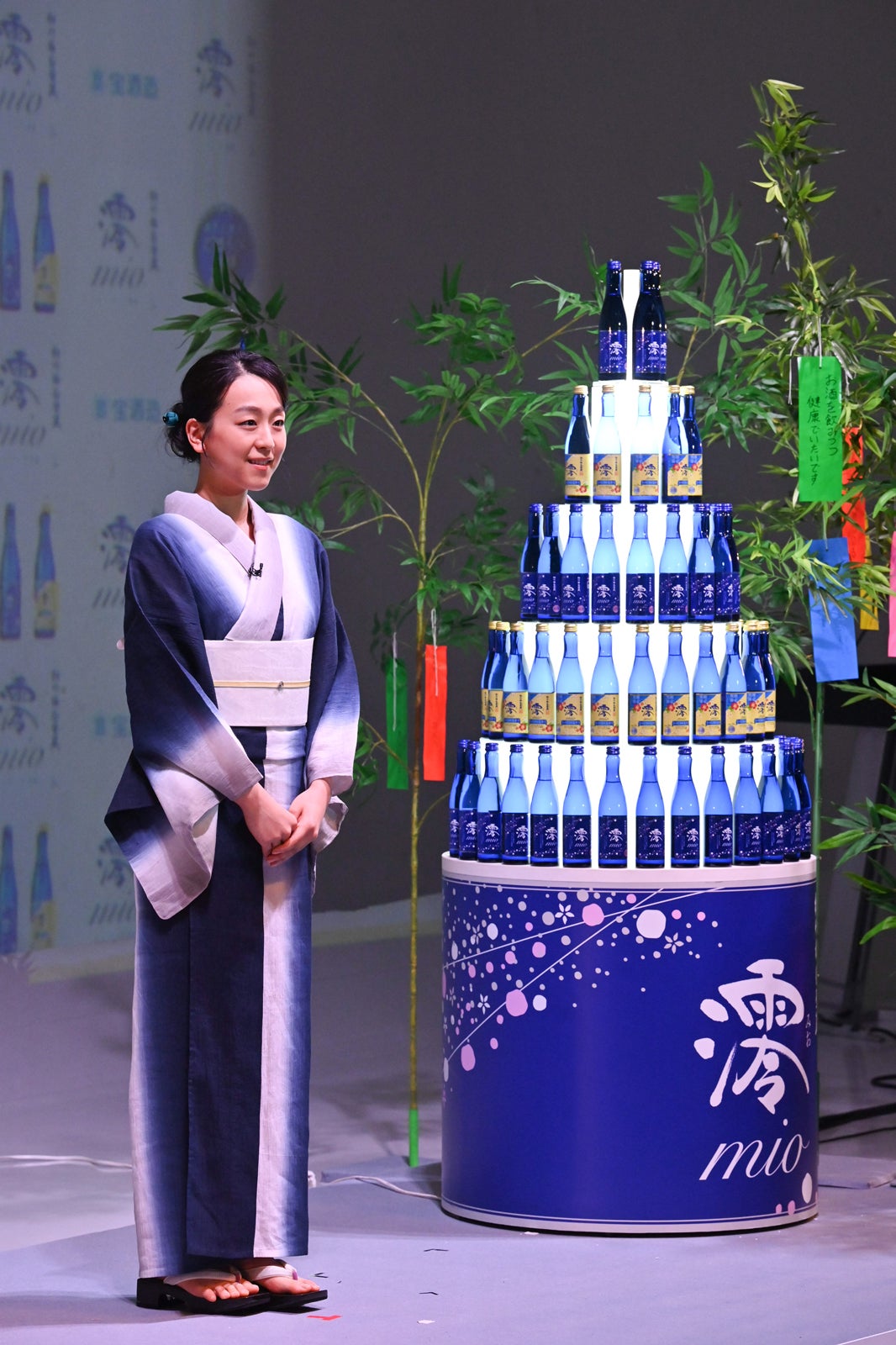 浅田真央、大人っぽい和装姿を披露　新たな挑戦に「スケートよりも緊張した」