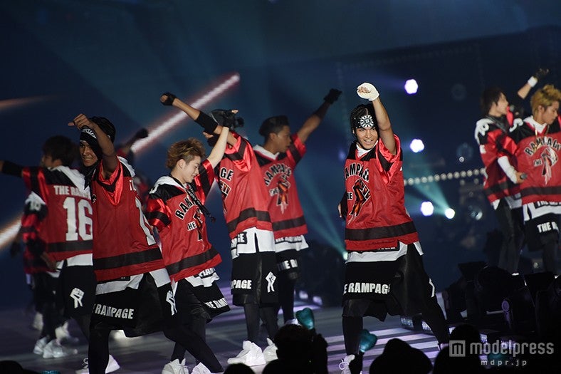 EXILE TRIBE新グループTHE RAMPAGE、大阪でアツいライブ　正式メンバー決定後初ステージ