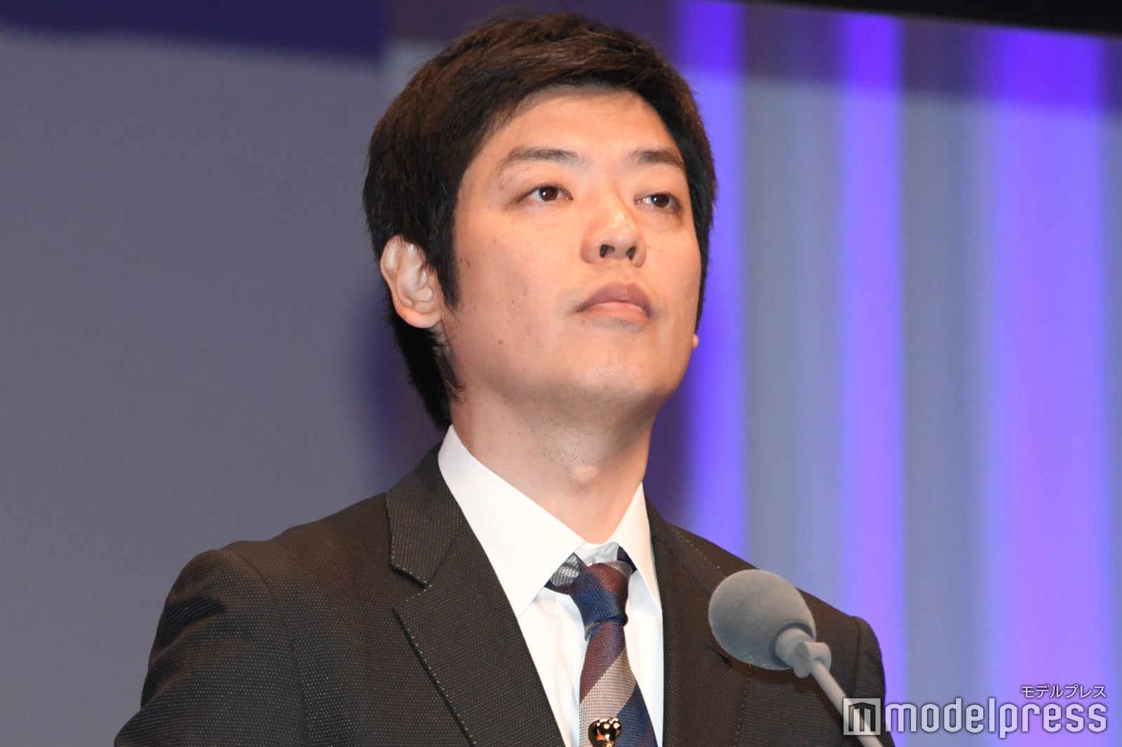 八鍬新之介監督（C）モデルプレス