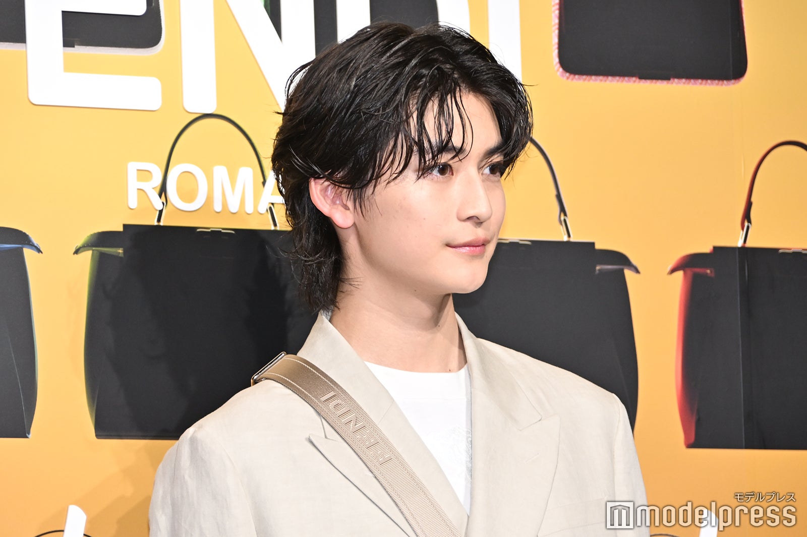 高橋文哉、GWの予定明かす セットアップをクールに着こなし