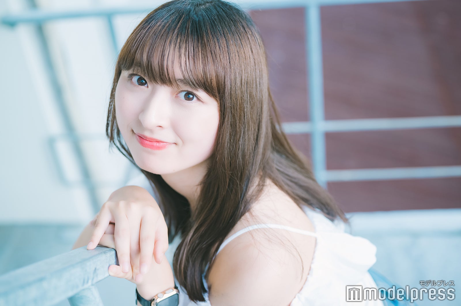 モデルプレスのインタビューに応じた早藤李紗さん（C）モデルプレス