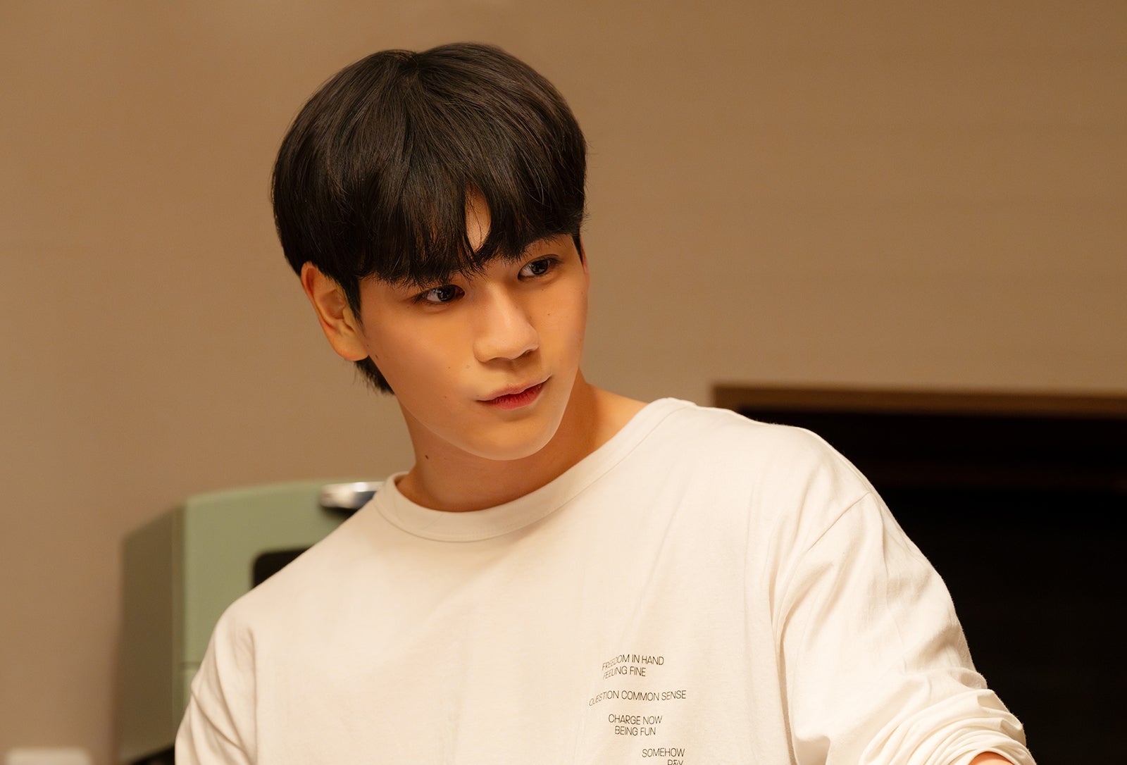 豆原一成（C）2025「富士山と、コーヒーと、しあわせの数式」