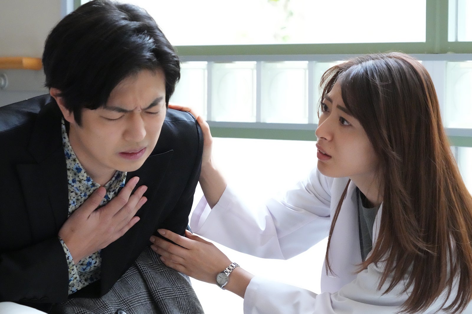 時任勇気、瀧本美織（C）カンテレ