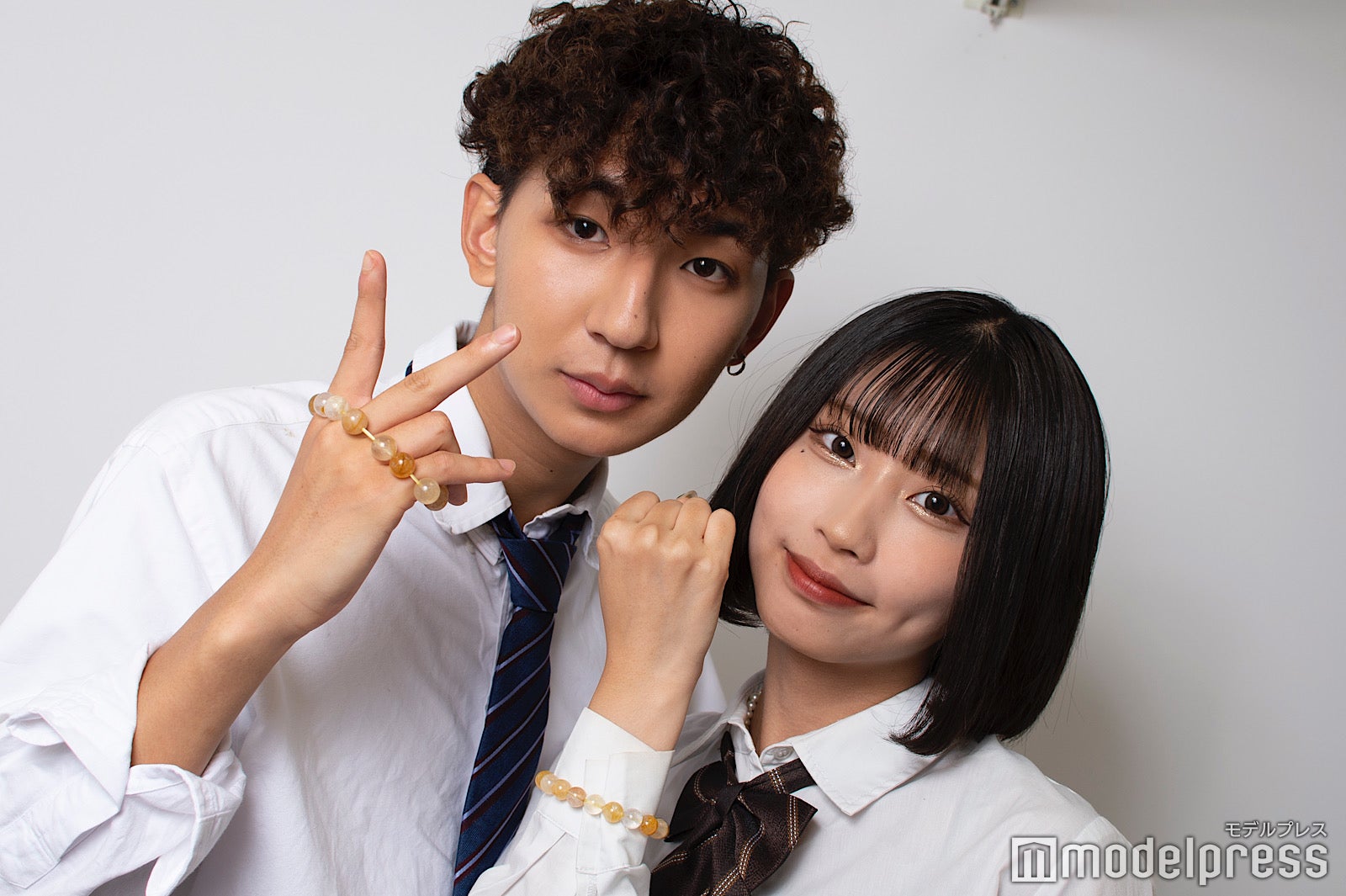 上野裕次郎、三浦寿莉（C）モデルプレス