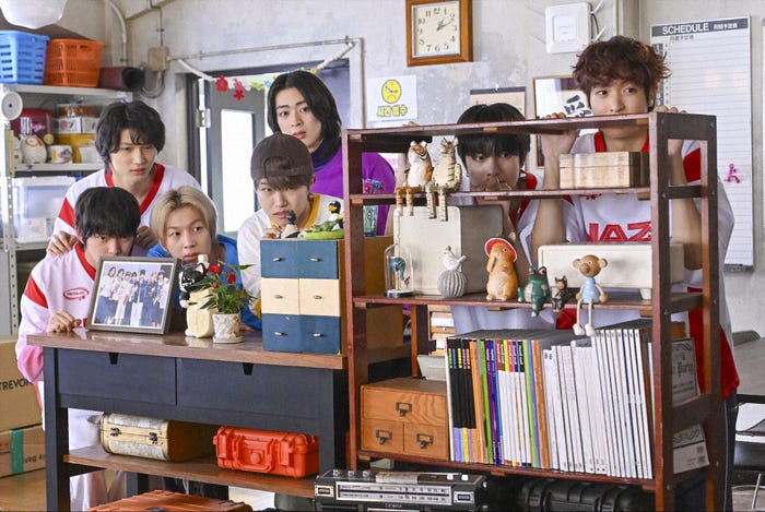 (左上から)ユウヤ、カイセイ、ターン、キムゴン(左下から)ドヒョク、ユンギ、アト「DREAM STAGE」第4話(C)TBS